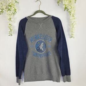 Minnesota Timberwolves Sweatshirt Medium Gray Blue Raglan NBA Athleisure Unisex